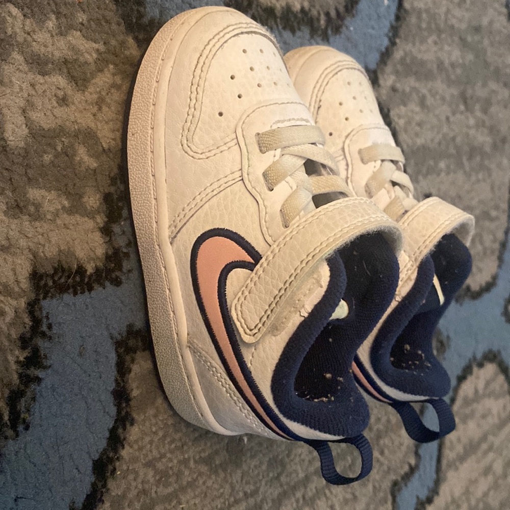 Toddler Nike sneaker